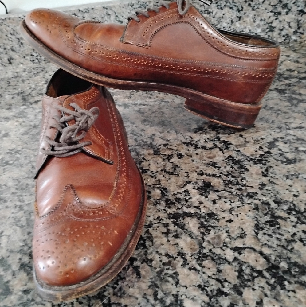 L.L. Bean 'Signature Label' Men's Brown Wingtip Oxford Shoes